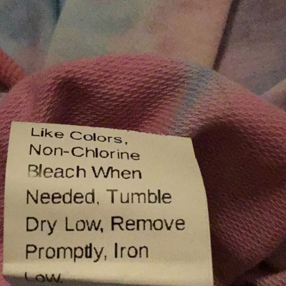 TIE DYED JOGGERS & CROPPED SWEATSHIRT SET - Picture 11 of 13